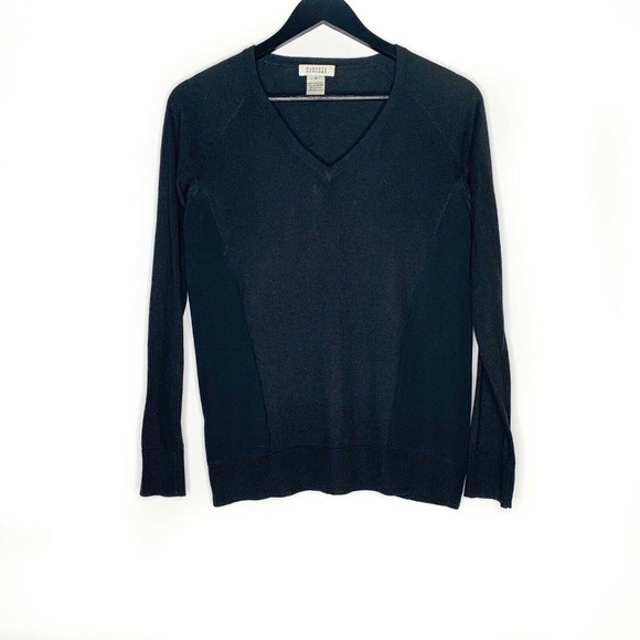Barneys New York Sweater Black 100% Silk Trim V Neck Lightweight Sweater - Picture 1 of 6